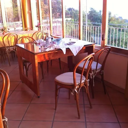 San Carlo 3* Massa (Tuscany)